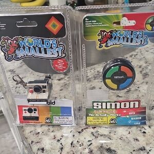 Polaroid and Simon Game Set